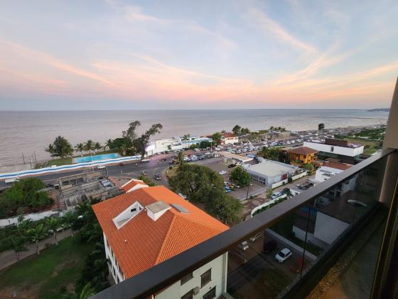 Arrenda-se flat T4 com vista ao mar, piscina e ginasio - MARITIMO