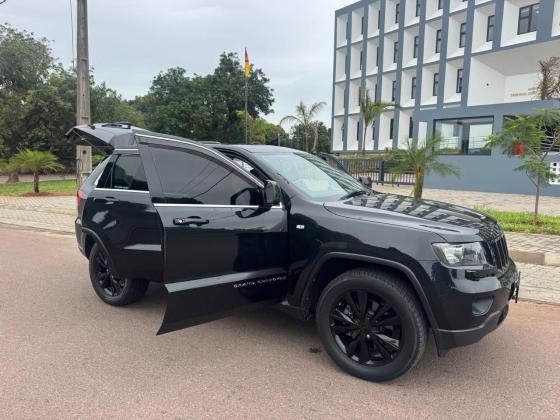 Jeep Grand Cherokee 2013 Recém importado