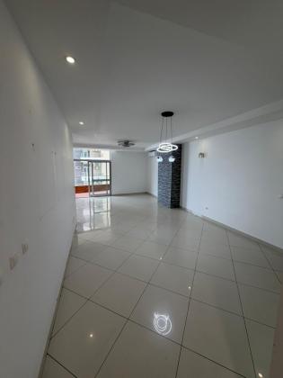 arrendo excelente apartamento tp3 no beach front