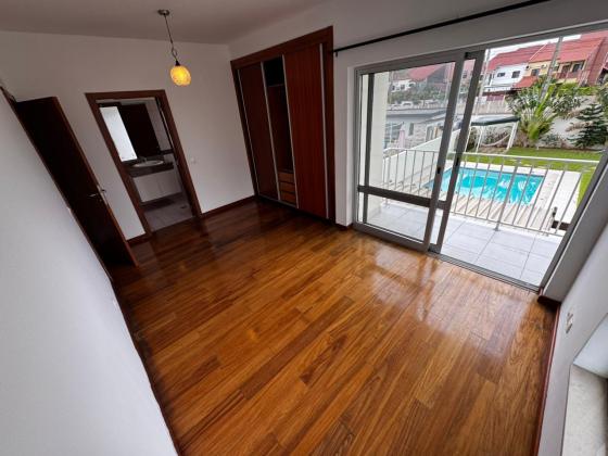 Arrenda-se moradia T4 com piscina e anexo em condominio - MATCHICK