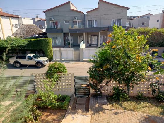 vende-se moradia tp4 na Sommershilde2