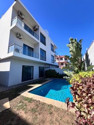 Vende-se moradia T5 (4 suites) com piscina e anexo