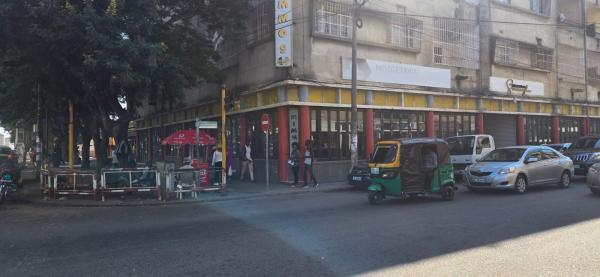 Loja de esquina a venda  - POLANA