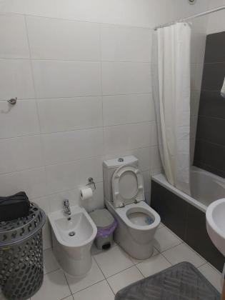 MOBIALDA - arrenda-se flat T1 em predio novo - POLANA
