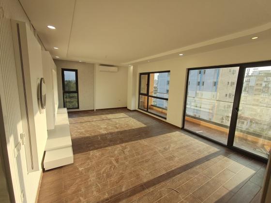 Arrenda-se Apartamento T2 na Sommershield_Proximo a Brithol