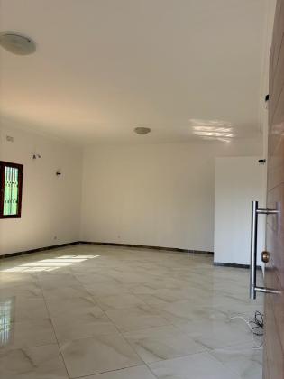 Arrenda-se vivenda T3 suite climatizada - MOZAL