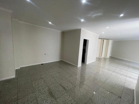 Arrenda-se flat T4 com piscina e ginasio - THE PALM