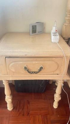 🏡 VENDE-SE MOBÍLIA DE QUARTO COMPLETA – MADEIRA MACIÇA JAMBIRI - VINTAGE