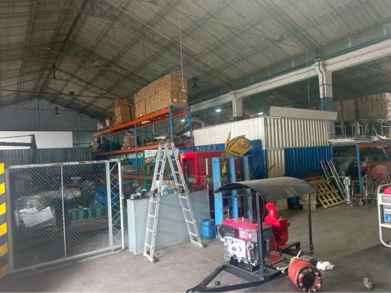 Vende-se armazem com 2.000m² de area - FPLM