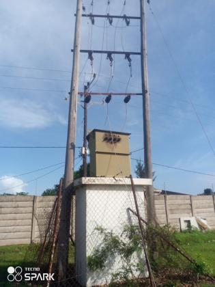 Infraestrutura comercial completa em 3hectares - MALHAMPSENE