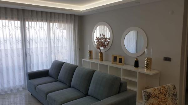 vende-se excelente apartamento to2 na marginal