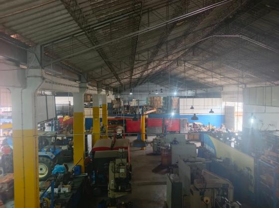 Vende-se armazem com 2.000m² de area - FPLM