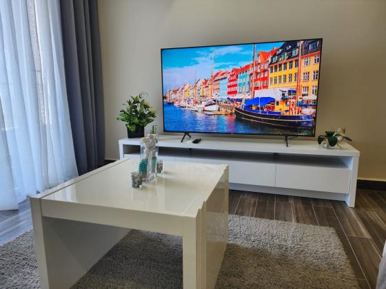 arrendo excelente apartamento t2 no Deco Assus