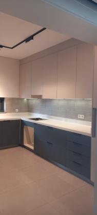 Vende-se moradia geminada T4 (3 suites) com piscina