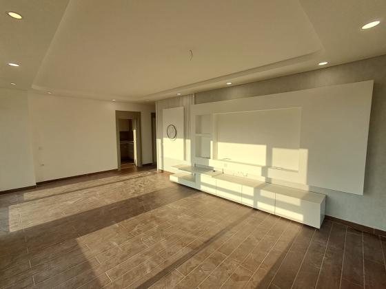 Arrenda-se Apartamento T2 na Sommershield_Proximo a Brithol
