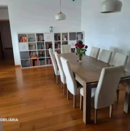 Arrenda-se flat T3 suite com piscina e ginasio - POLANA