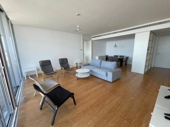Arrenda-se Apartamento T3 Mobilado no Edifício Platinum_Av. Julius Nyerere