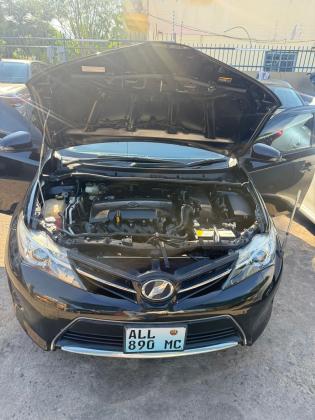 Toyota Auris 2013