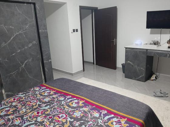 Vende-se moradia T5 (4 suites) com anexo - TRIUNFO