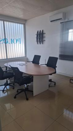 Arrenda-se armazem com area total de 500m² - ASSEMBLEIA DA REPUBLICA