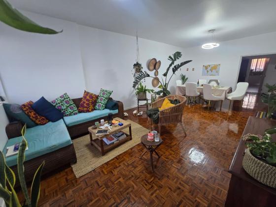 Vende-se flat T3 com vista ao mar e 2 elevadores - JULIUS NYERERE