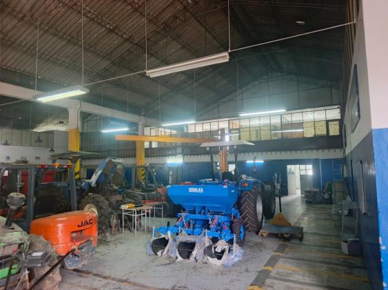 Vende-se armazem com 2.000m² de area - FPLM