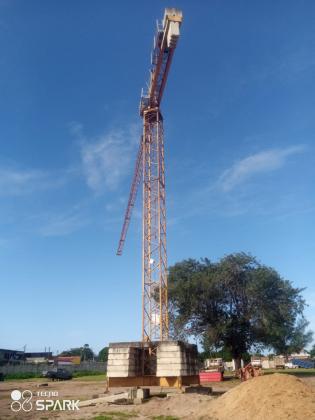 Infraestrutura comercial completa em 3hectares - MALHAMPSENE