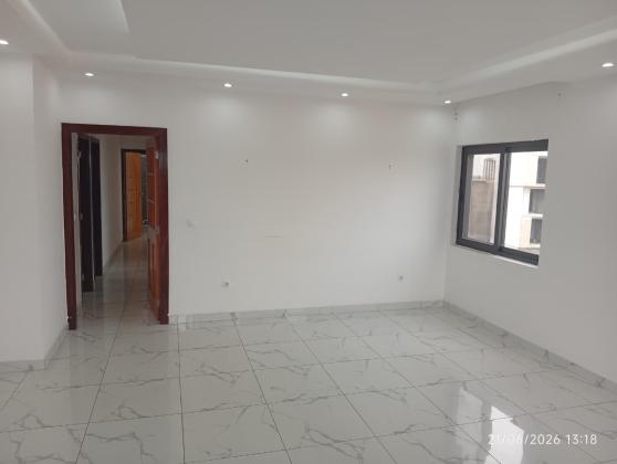 Vende-se Apartamento T3 no Condomínio Lua e Mar