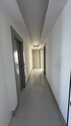 vende-se & arrendo excelente apartamento t3 com vista mar