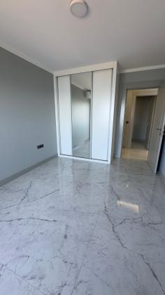 arrendo excelente apartamento t3 com vista mar no parque moza