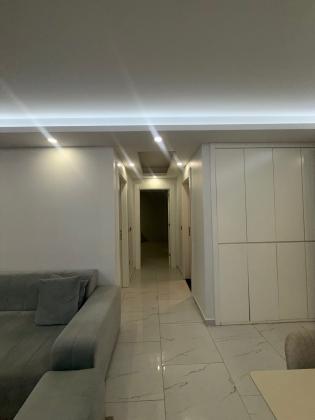 Arrendo Apartamento Tipo 3 mobilado no Park Moza