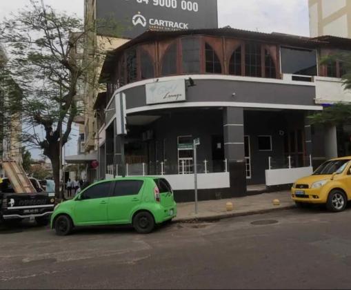 Vende-se este estabelecimento comercial, No bairro central