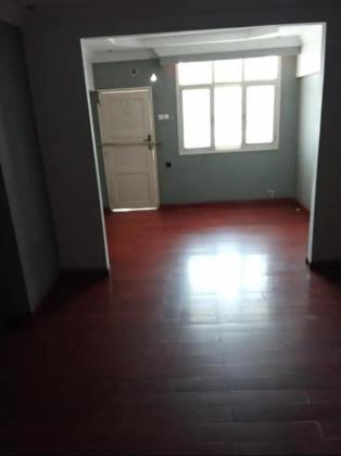 Vende-se AP T2 n zona do ponto final
