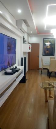 ARRENDA-SE ESPAÇOSA FLAT  NA POLANA