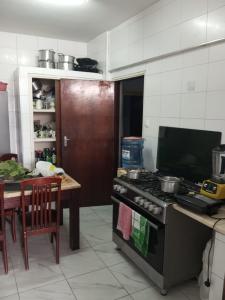 Vende-se flat T3 no 4⁰ andar - HOTEL ROYAL