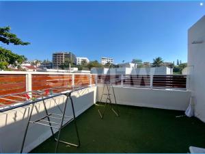 Arrenda-se Moradia T5 Mobilada na Av. Marginal_Southern Sun
