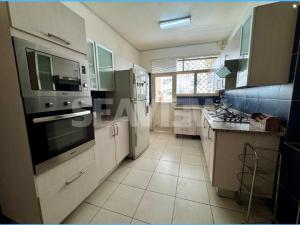 Arrenda-se Apartamento T3 Semi-Mobilado na Rua José Mateus_Torres Altas