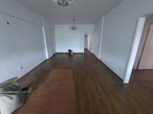 Vende-se Apartamento T3 no Bairro Central_Av. Amílcar Cabral/24 de Julho