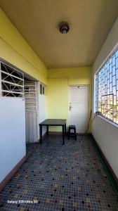 Vende-se Apartamento T2 no Bairro Central_Av. Eduardo Mondlane/Karl Marx