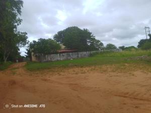 Terreno de 5hectares a berma da estrada - EN1