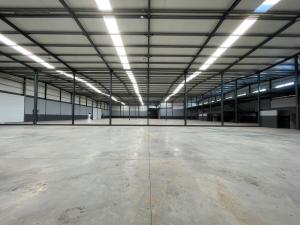 Armazem com 1.000m² de area em condominio de armazens