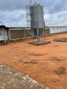 Vende-se aviario industrial num terreno de 5.000m² - FACIM
