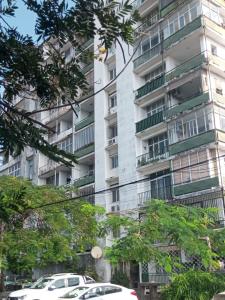 Vende-se Apartamento T2 na Sommershield_Rua do Comandante João Belo