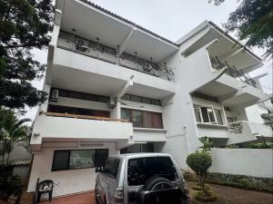 Vende-se moradia T4 climatizada  - AV. JULIUS NYERERE