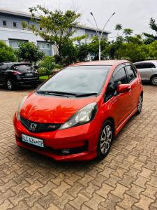 Honda FIT RS