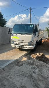 Isuzu  / Carrinha 2 Toneladas