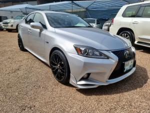 Lexus IS350