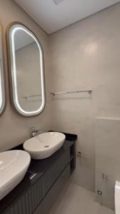Vende-se Apartamento T3 vista mar condomínio panorama na av Julius Nyerere