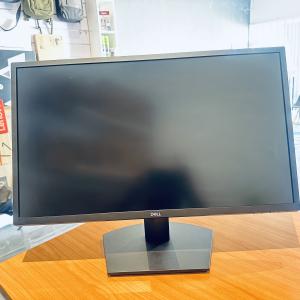 Dell SE2725H 27-inch Full HD Monitor – Edge LED VA Panel, Resolution 1920 x 1080 Full HD @ 100Hz, 