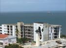 Propriedade inacabada projectada para 44 apartamentos